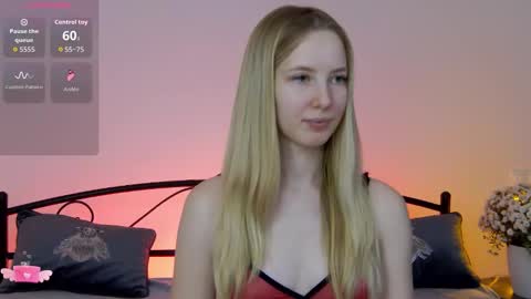 Snapshot of lana__j chatting on 11-11-25, 09:04 Liana online show from 11-11-25, 09:04