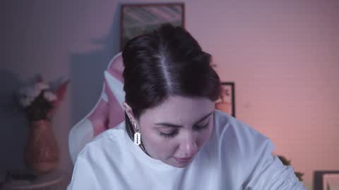 just call me Lana  and her security online show from 12-27-24, 02:43