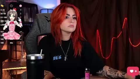 just call me Lana  and her security online show from 08-05-26, 07:33