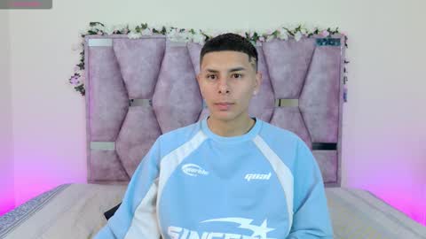 Lana online show from 11-08-25, 10:37