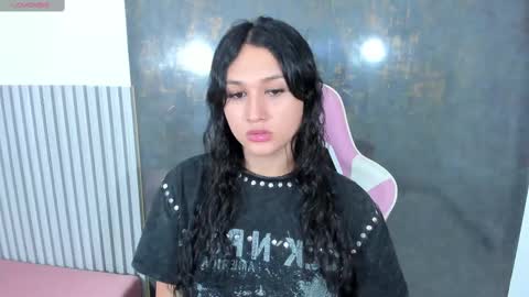 Lana online show from 10-04-25, 08:07