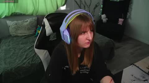 Kay online show from 02-15-25, 08:54