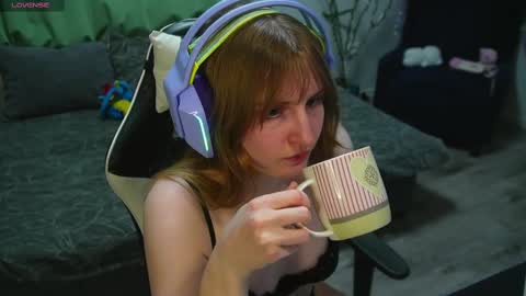 Kay online show from 03-12-25, 07:17