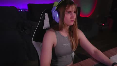 Kay online show from 10-05-25, 08:51