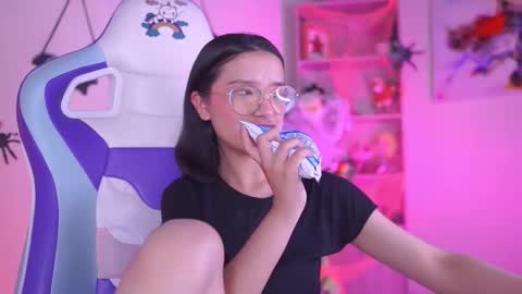 Lana online show from 10-22-25, 12:55