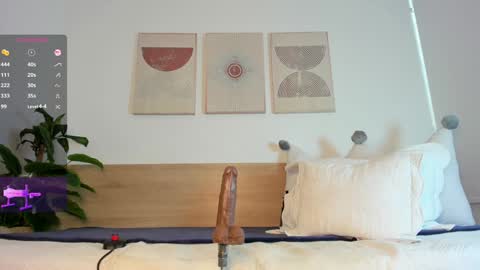 lana_kane_ online show from 12-16-24, 02:27