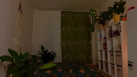 Lana online show from 02-14-25, 03:58