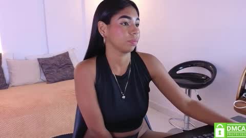 katiuska online show from 10-18-25, 04:04