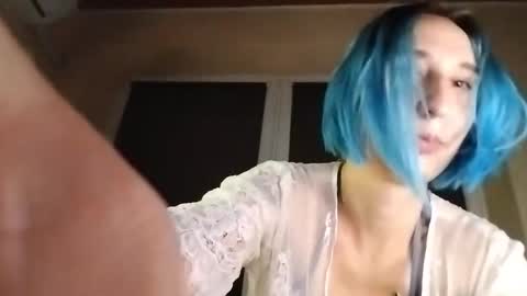 Snapshot of lana_tews chatting on 10-05-25, 05:44 lana_tews online show from 10-05-25, 05:44