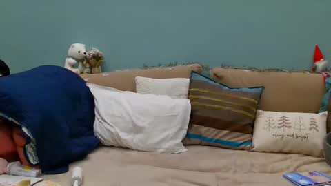 Lana online show from 12-20-25, 06:48