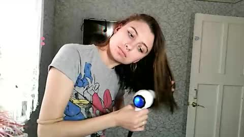 Lana online show from 12-01-25, 09:47