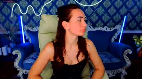 lanablisss online show from 11-19-25, 07:41