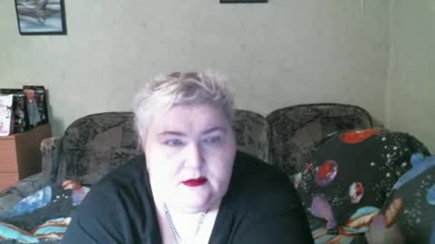 lanacat555 online show from 02-02-25, 07:46