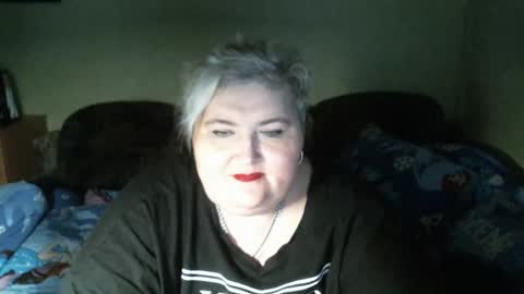 lanacat555 online show from 02-13-25, 12:24