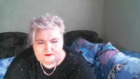 lanacat555 online show from 02-17-25, 01:32