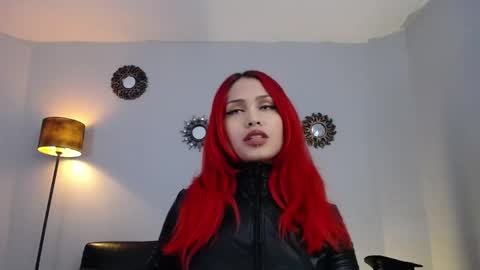 Snapshot of lanadoux_ chatting on 12-05-24, 12:08 Mistress Lana online show from 12-05-24, 12:08