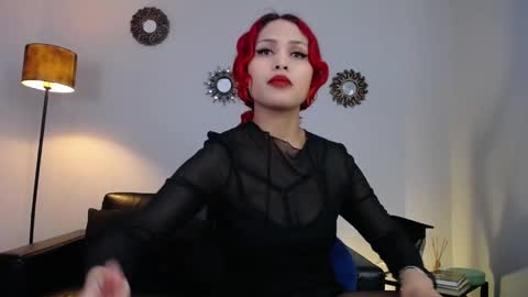 Snapshot of lanadoux_ chatting on 12-14-24, 01:59 Mistress Lana online show from 12-14-24, 01:59