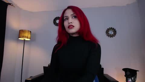 Snapshot of lanadoux_ chatting on 12-26-24, 09:26 Mistress Lana online show from 12-26-24, 09:26