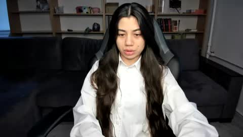 Snapshot of lanalandd chatting on 06-27-26, 04:45 Lana online show from 06-27-26, 04:45