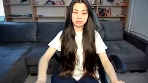 Snapshot of lanalandd chatting on 07-14-26, 02:56 Lana online show from 07-14-26, 02:56