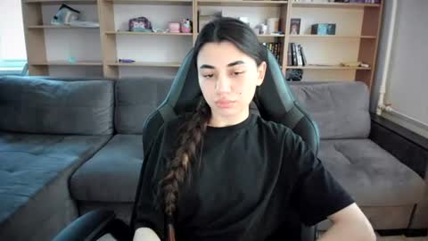 Snapshot of lanalandd chatting on 08-04-26, 05:48 Lana online show from 08-04-26, 05:48