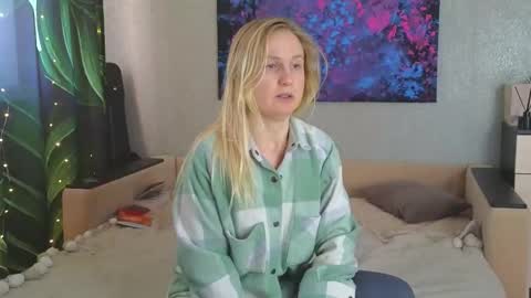 LanaviSmith online show from 01-19-26, 07:12