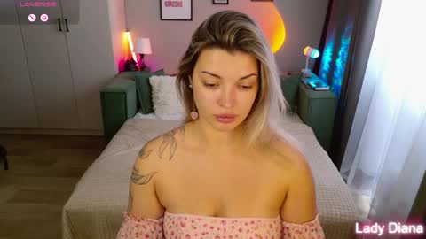 Snapshot of lancastermiss chatting on 10-10-25, 11:42 LancasterMiss online show from 10-10-25, 11:42