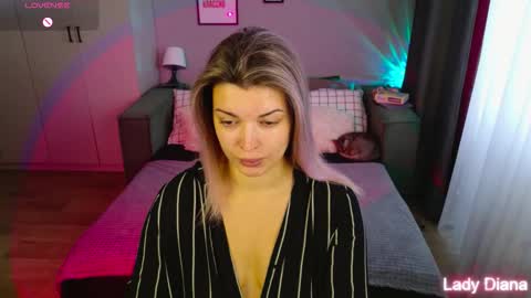 Snapshot of lancastermiss chatting on 10-20-25, 06:58 LancasterMiss online show from 10-20-25, 06:58