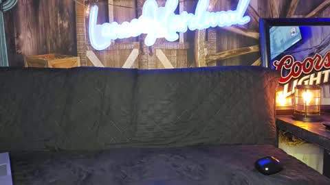 Snapshot of lancehardwood222 chatting on 09-23-25, 12:02 LANCE online show from 09-23-25, 12:02