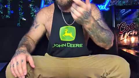 LANCE online show from 11-18-25, 01:11