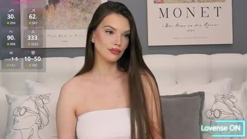 Laneah online show from 11-19-25, 01:05