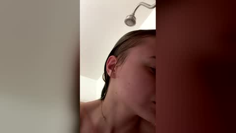 Snapshot of laneybel chatting on 12-18-25, 03:56 laneybel online show from 12-18-25, 03:56