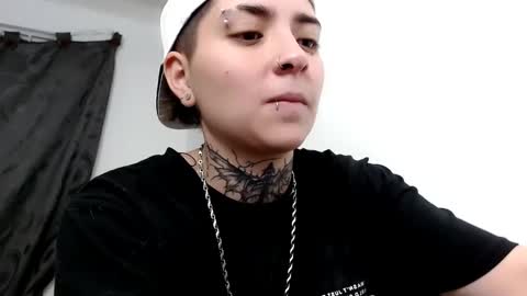 Snapshot of lannie_gonzales chatting on 03-05-25, 12:59 LANNIE   online show from 03-05-25, 12:59