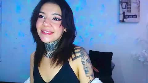 Snapshot of lannie_gonzales chatting on 09-10-25, 03:56 LANNIE   online show from 09-10-25, 03:56