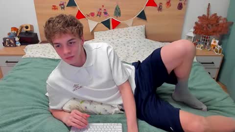 Fandi online show from 01-16-26, 02:43