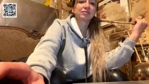 Olena online show from 11-07-25, 08:53