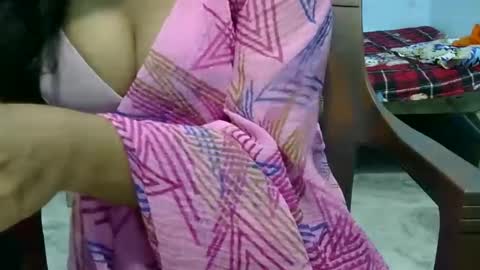 Anshika rai online show from 09-15-25, 06:19