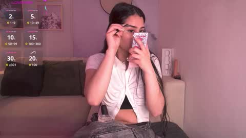 Snapshot of lara_madisson chatting on 10-22-25, 10:31 Lara Madisson online show from 10-22-25, 10:31