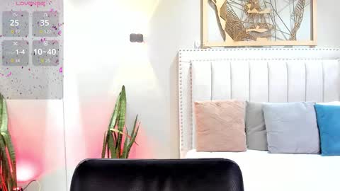      700  200   online show from 11-12-25, 07:57