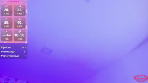 Snapshot of larabrook chatting on 12-31-24, 01:15 Lara online show from 12-31-24, 01:15