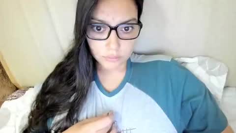 lara online show from 11-07-25, 05:29