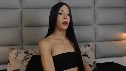 lara online show from 02-28-25, 08:39