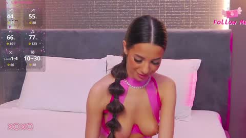 LaraKent online show from 01-26-25, 03:27