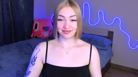 Snapshot of larakrein_lk chatting on 09-09-25, 02:49 LaraKrein lk online show from 09-09-25, 02:49