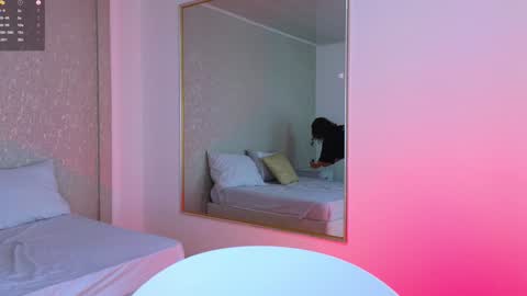 Lara  online show from 02-06-25, 06:13