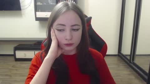 Snapshot of laralianna chatting on 12-21-24, 08:32 Laralianna online show from 12-21-24, 08:32