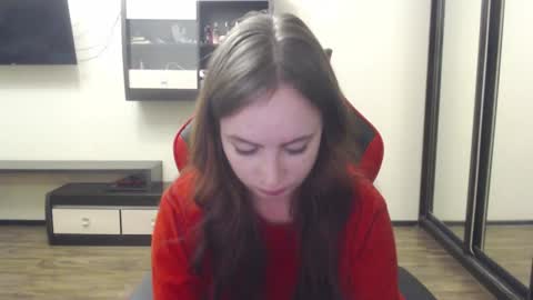 Snapshot of laralianna chatting on 12-22-24, 06:59 Laralianna online show from 12-22-24, 06:59