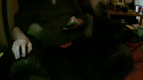 Snapshot of larbie chatting on 07-05-26, 12:39 Larbie online show from 07-05-26, 12:39