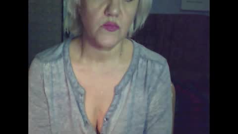 larisaq4ugo24 online show from 01-22-25, 02:14