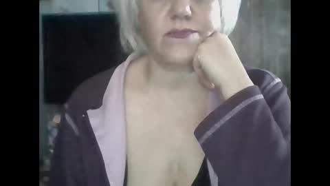 larisaq4ugo24 online show from 10-15-25, 07:19